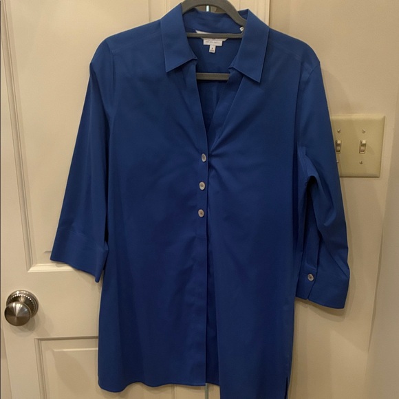 Foxcroft blue non-iron  tunic - Picture 1 of 4